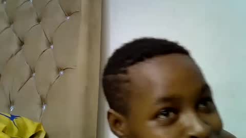 yummy_boobs01 online show from April 22, 7:49 am