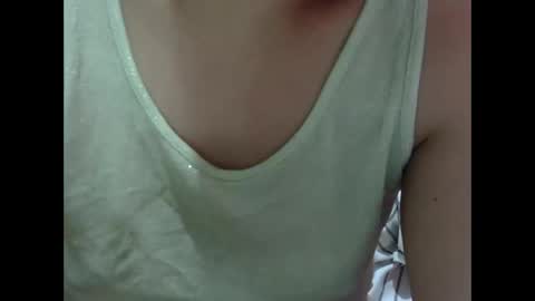 yummyclaya online show from January 17, 2:19 am