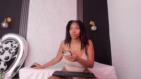 Yummyduo online show from June 26, 11:11 am
