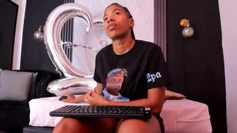 Yummyduo online show from April 11, 12:09 pm