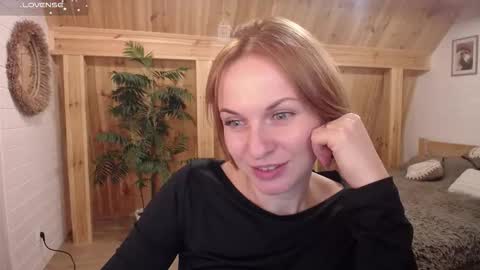 Lillya online show from November 14, 6:08 pm