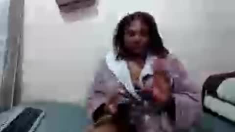 yummytittsxx online show from August 2, 5:54 am