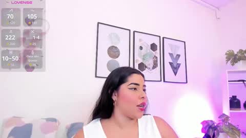 Snapshot of yunna7 chatting on September 10, 1:44 pm Yunna online show from September 10, 1:44 pm