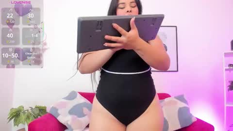 Yunna online show from December 1, 11:58 am