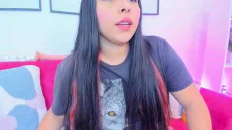 Yunna online show from January 11, 11:48 am