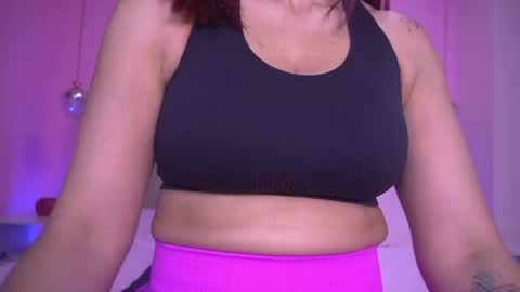 Zoe  online show from August 4, 3:01 am