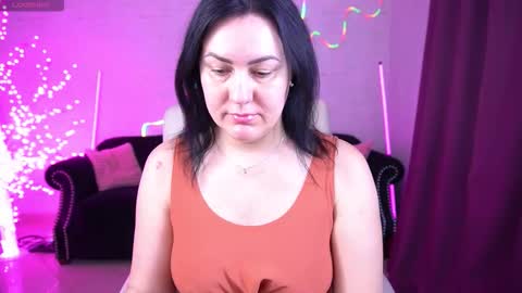 Zafiramoonn online show from February 24, 6:56 am