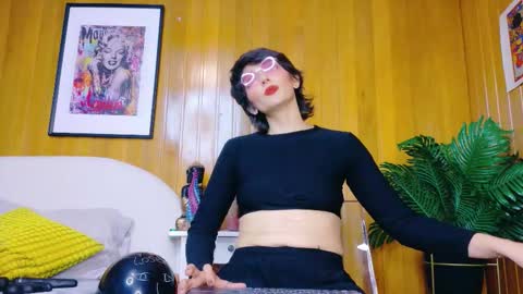 Karina  online show from November 7, 9:31 pm