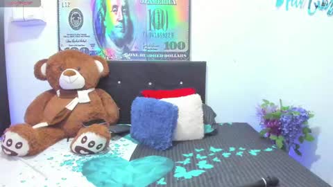 Snapshot of zahira_evans chatting on October 15, 7:27 pm Zahira online show from October 15, 7:27 pm