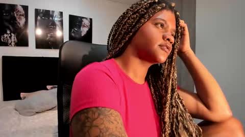 Snapshot of zahra_rose chatting on September 8, 11:59 pm zahra_rose online show from September 8, 11:59 pm