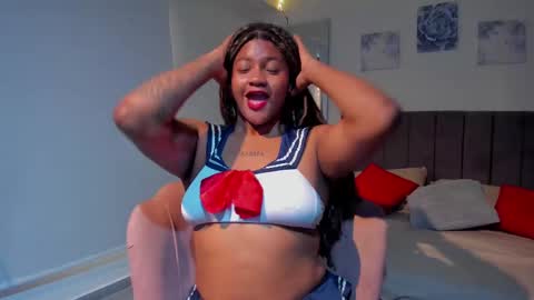 Snapshot of zahra_rose chatting on February 20, 12:04 pm zahra_rose online show from February 20, 12:04 pm