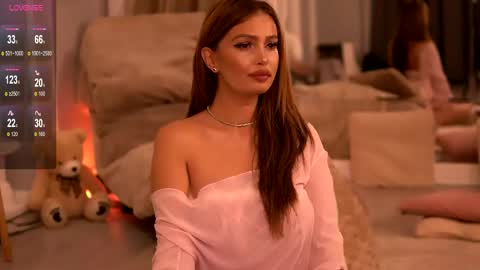 Zaira online show from June 9, 3:17 am