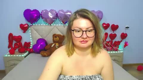 Snapshot of zannadreil chatting on February 28, 1:26 am zannadreil online show from February 28, 1:26 am