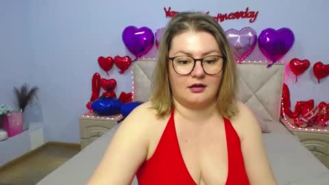 Snapshot of zannadreil chatting on February 17, 5:25 am zannadreil online show from February 17, 5:25 am