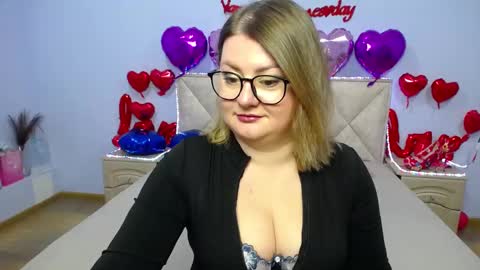 Snapshot of zannadreil chatting on February 17, 7:01 pm zannadreil online show from February 17, 7:01 pm