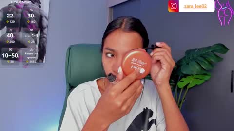 Zara online show from March 16, 12:20 pm