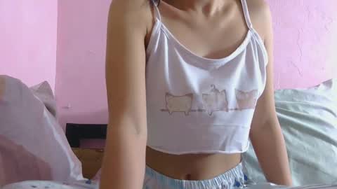 Snapshot of zara_play chatting on February 19, 12:25 am Zara3 online show from February 19, 12:25 am