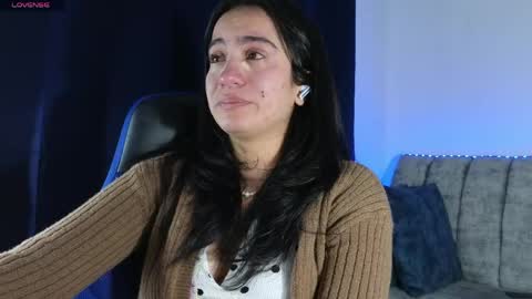 zaradames_ online show from April 26, 5:27 am