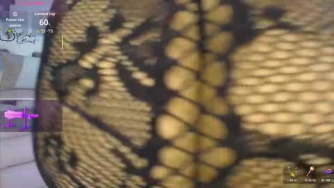 Zarah online show from March 18, 1:27 pm