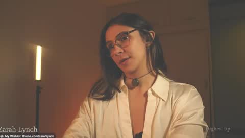 Miss Lynch   Next show  2911 online show from April 21, 12:58 am