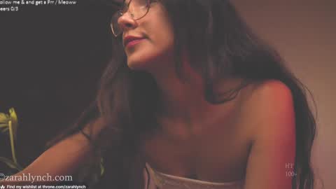 Snapshot of zarahlynch chatting on January 9, 12:14 am Miss Lynch Next show 2911 online show from January 9, 12:14 am