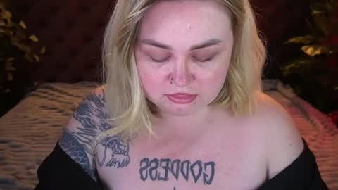 Lola online show from April 23, 3:03 am