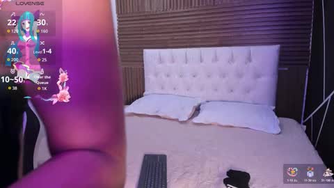 Zarina Waynne online show from March 27, 1:45 pm