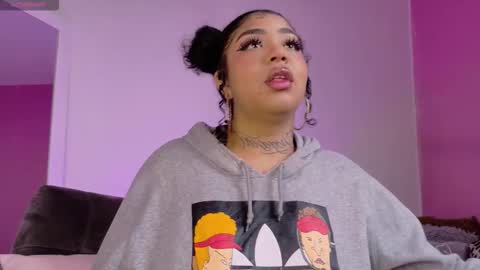 zaya_1 online show from February 12, 1:35 pm