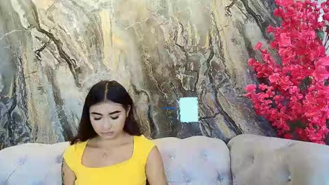 Snapshot of zayda_ chatting on March 9, 7:05 pm Zayda online show from March 9, 7:05 pm