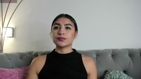 Snapshot of zayda_ chatting on January 4, 7:02 pm Zayda online show from January 4, 7:02 pm