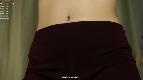 Emilia online show from October 19, 1:40 am