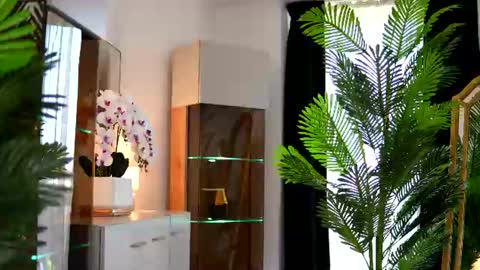 ZenyaNoir online show from June 27, 7:53 am