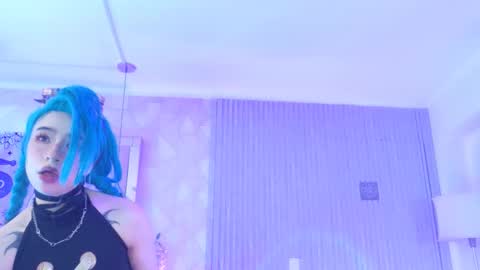    online show from November 23, 3:36 pm