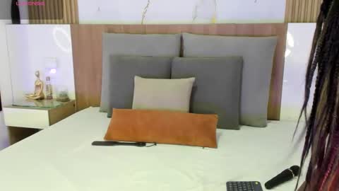 Zhara online show from January 12, 3:28 pm