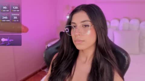 ZIA online show from December 3, 7:16 pm