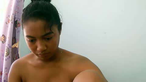 elly online show from April 24, 12:41 pm