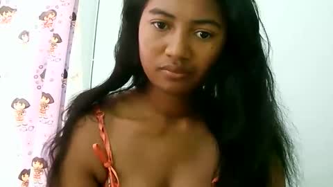 elly online show from April 17, 6:15 am