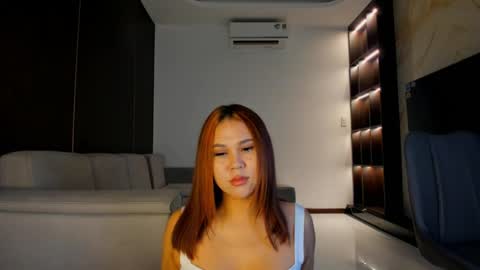 Snapshot of zira_lu chatting on March 10, 5:33 am zira_lu online show from March 10, 5:33 am