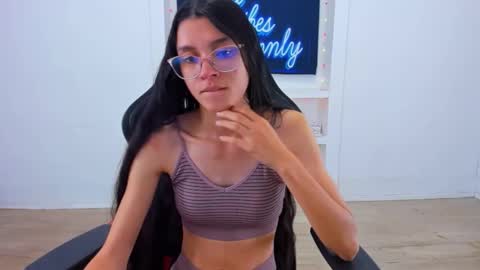 Zoe online show from January 11, 9:57 pm