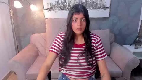 Zoe online show from January 15, 5:30 pm