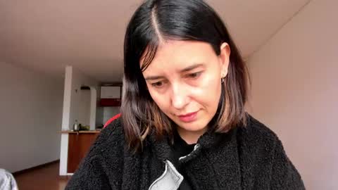 ZOE online show from February 20, 7:19 pm