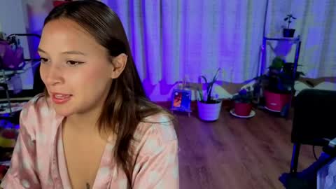 ZOE online show from April 25, 4:04 am