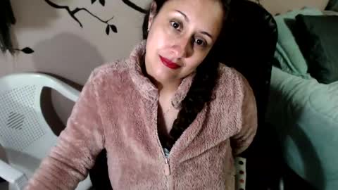 Zoe Koller online show from March 19, 1:32 am