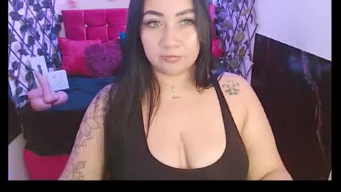 zoe_naughty22 online show from April 22, 7:00 pm
