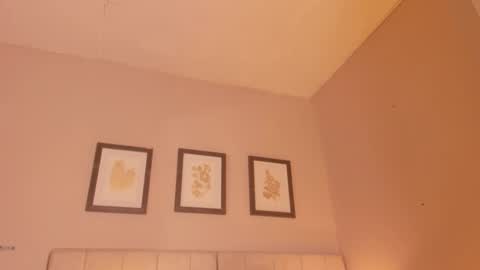 Hi guys i am Zoe  online show from March 28, 11:43 am