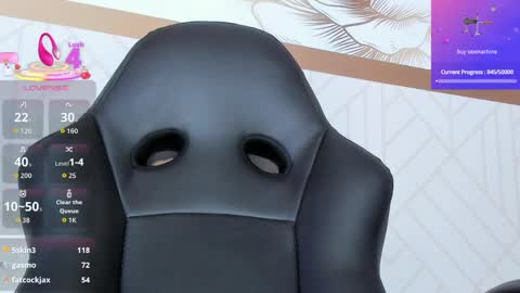 Zoe  online show from April 19, 6:10 pm