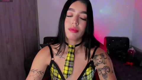  zoee jackson online show from April 24, 10:56 pm