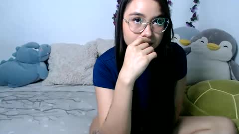 Zoe online show from June 18, 4:25 am