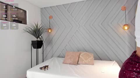 Zoe online show from March 1, 1:44 pm