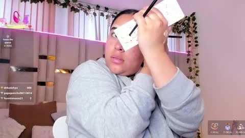 zoey thommpson online show from February 16, 9:03 pm